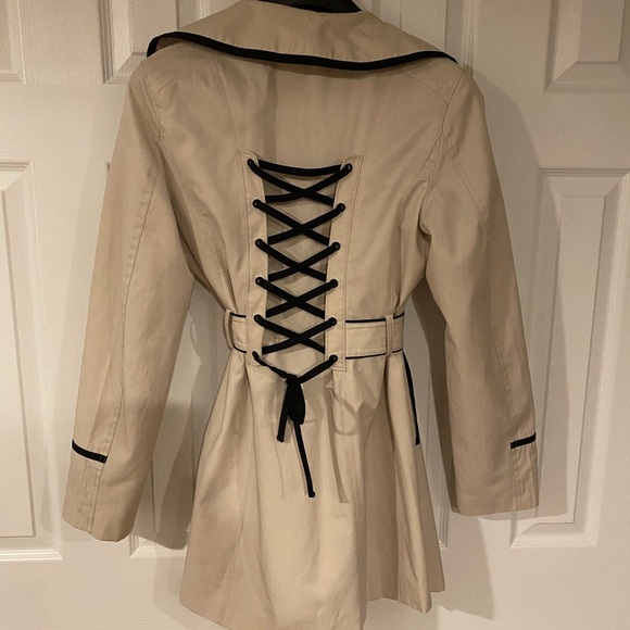 Betsey Johnson Rain Coat - Picture 3 of 3